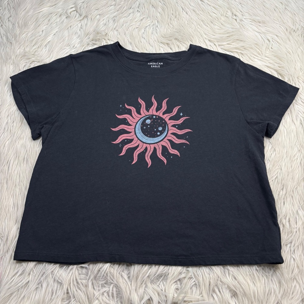 American Eagle Women's M Black Celestial Graphic Tee Cropped Artsy Sun Mooon